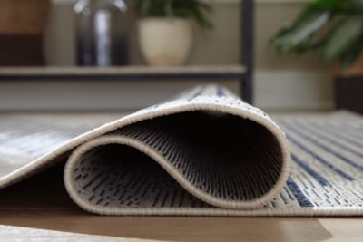 Alverno 7'10" x 10'2" Rug - Image 5