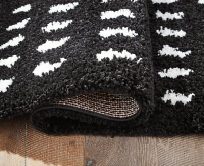 Minston 5' x 7' Rug - Image 5