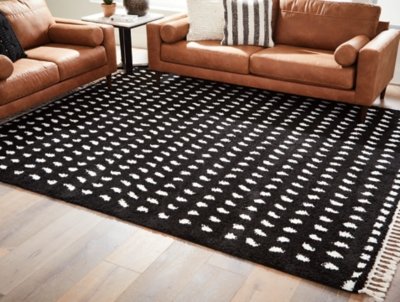 Minston 5' x 7' Rug - Image 3