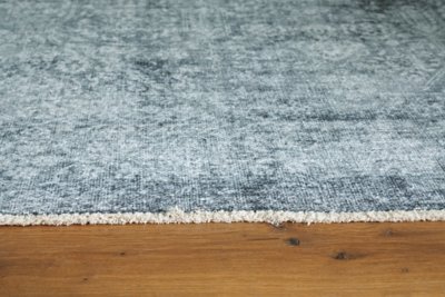 Rhysill 5' x 7' Rug - Image 4
