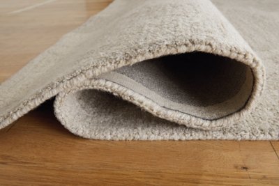 Chadess 8' x 10' Rug - Image 5