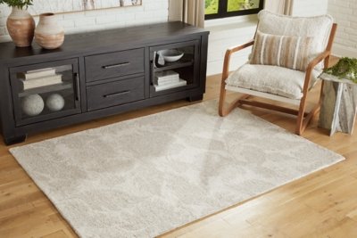 Chadess 5' x 7' Rug - Image 3