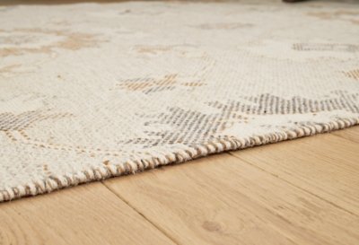 Calkin 5' x 7' Rug - Image 4