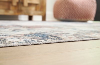 Willbertal 5'2" x 7' Washable Rug - Image 4