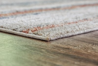 Kemart 5' x 7' Rug - Image 4