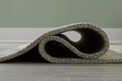 Jossland 8' x 10' Rug - Image 5