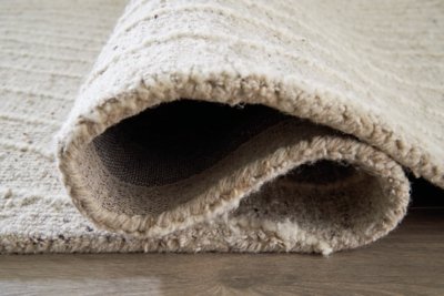 Varahill 8' x 10' Rug - Image 5
