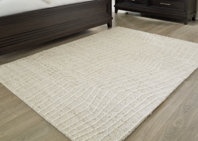 Varahill 5' x 7' Rug - Image 3