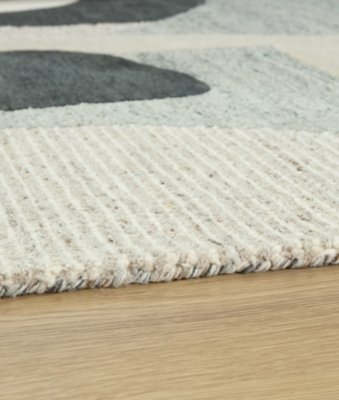 Edrickhill 5' x 7' Rug - Image 4