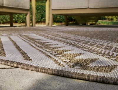 Dunsler 5' x 7' Rug - Image 4