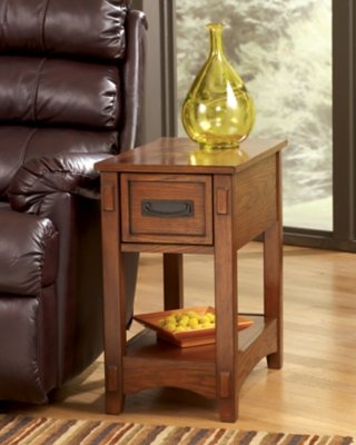 Breegin Chairside End Table - Image 10