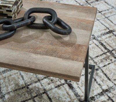 Albreane Table (Set of 3) - Image 5