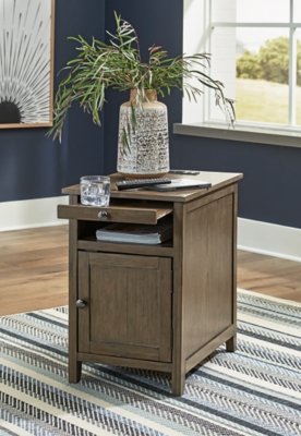 Treytown Chairside End Table - Image 8