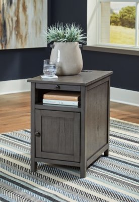 Treytown Chairside End Table - Image 3