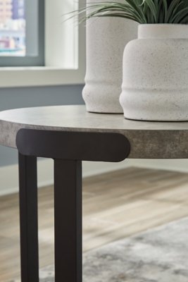 Darthurst Table (Set of 3) - Image 6