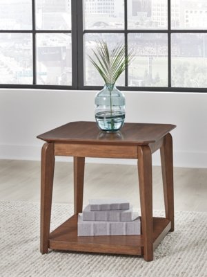 Trenmour End Table - Image 3