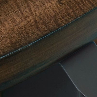 Kraeburn Coffee Table - Image 9