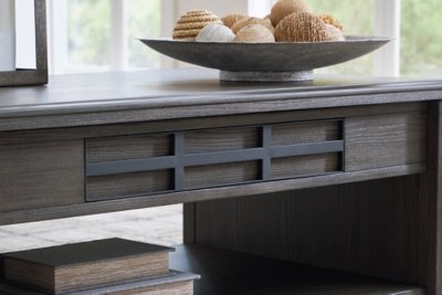 Montillan Lift-top Coffee Table and 2 End Tables - Image 17