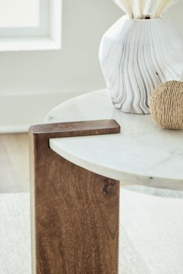 Isanti End Table - Image 6