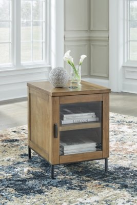 Torlanta Chairside End Table - Image 3