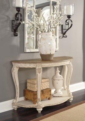 Realyn Sofa Table - Image 9