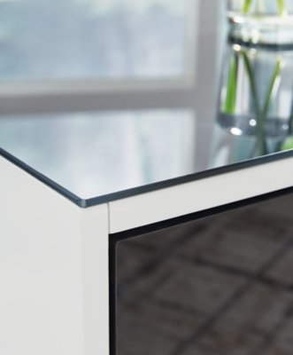 Gardoni End Table - Image 9