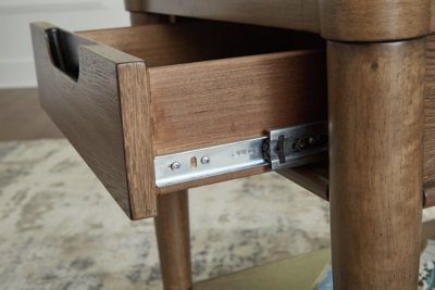 Roanhowe End Table - Image 8