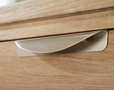 Rencott Coffee Table and 2 End Tables - Image 6