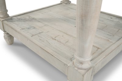 Shawnalore End Table - Image 11