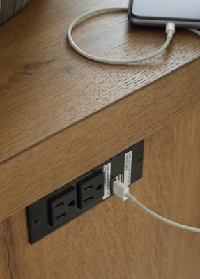 Brinstead Chairside End Table - Image 8