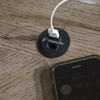 Loyaska End Table - Image 8