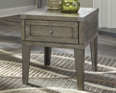 Chazney End Table - Image 3