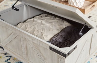 Carynhurst Coffee Table - Image 8