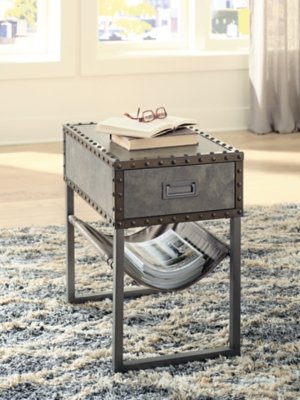 Derrylin Chairside End Table - Image 3