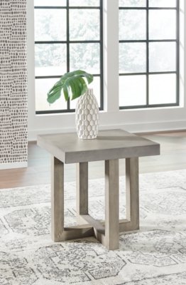 Lockthorne End Table - Image 3