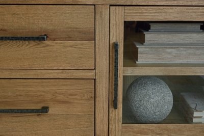 Galliden 80" TV Stand - Image 8