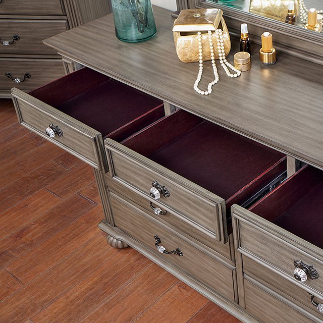 Syracuse 5 Pc Queen Bedroom Set - Image 5