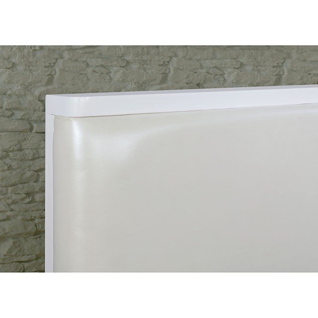 Lennart E.King Bed - Image 3