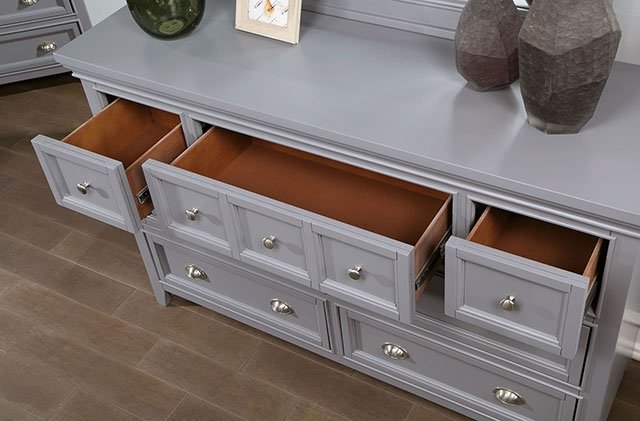 Castlile Dresser - Image 4