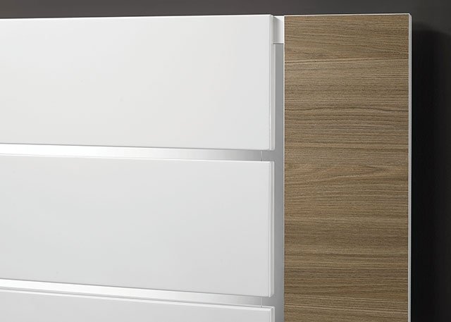 Erlangen Cal.King Bed - Image 5