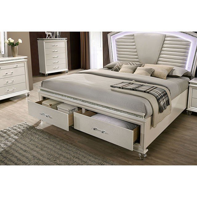 Maddie E.King Bed - Image 4