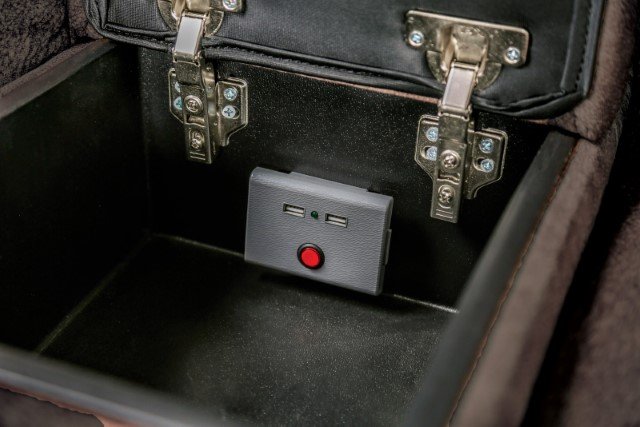 Jerominus Sectional - Image 5