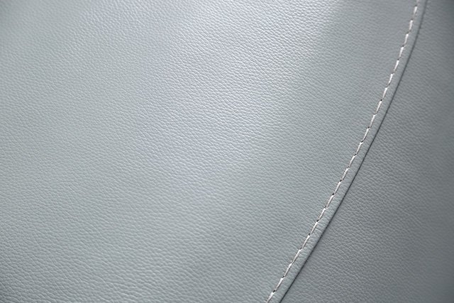 Phineas Power Loveseat - Image 4