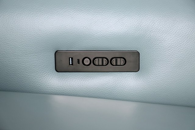 Phineas Power Loveseat - Image 3