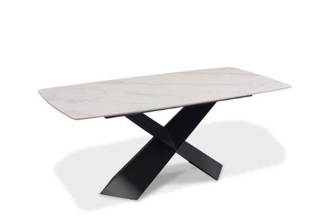 Lenvik Dining Table - Image 6