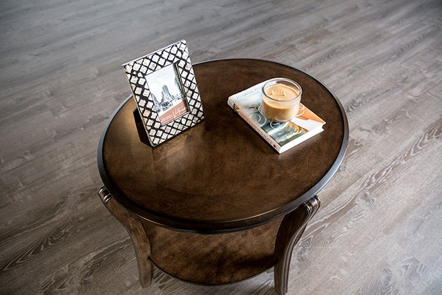 Orkdal End Table - Image 4