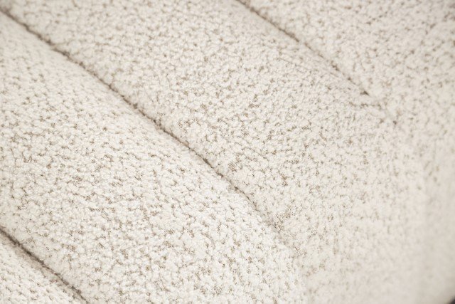 Aversa Chair - Image 4