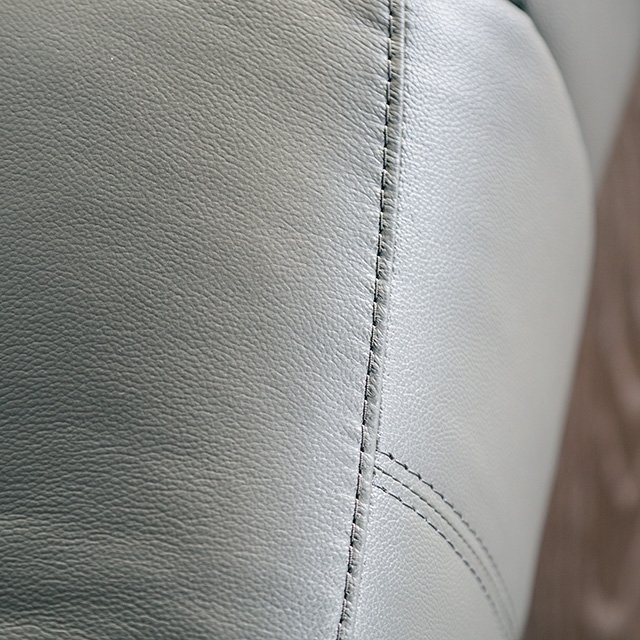 Glarus Sofa Manual Recliner - Image 4