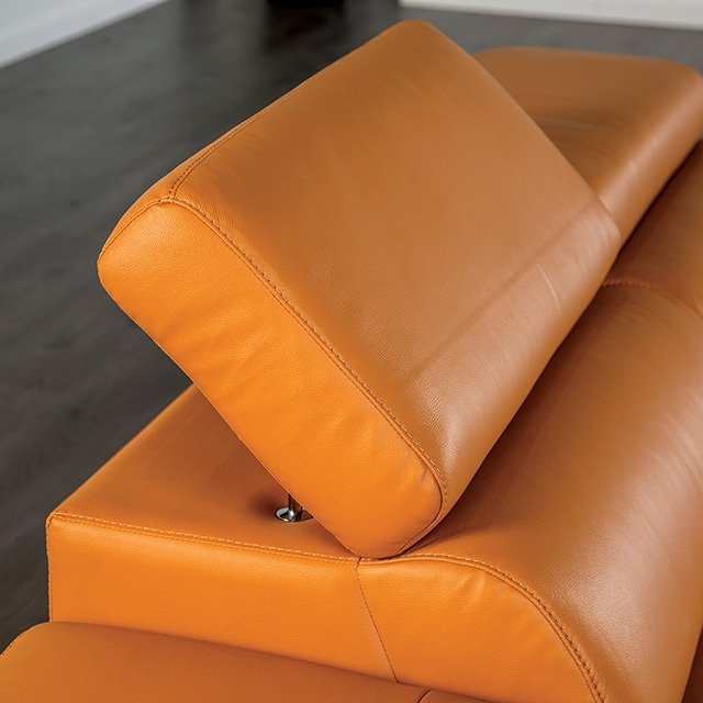 Vadso Sectional, Right Chaise - Image 3