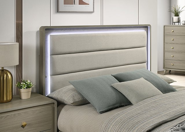 Rainier 4 Pc Queen Bedroom Set - Image 4